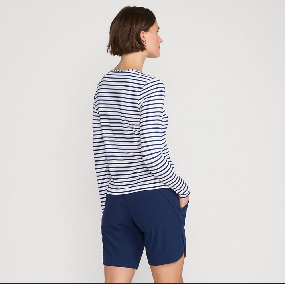 Women's Crew Neck Long Sleeve Rash Guard UPF 50 Swim Tee - Picture 3 of 7
